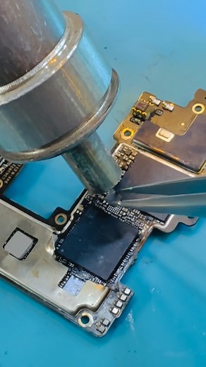 48K views · 7.5K reactions | OnePlus 7 Pro Stuck on Second Logo?  Fixed in no time by replacing the camera driver IC! No reball, no drama – just a clean, smart solution!  Common issue, quick fix ✅ #OnePlus7Pro #BootloopFix #SecondLogoRestart #CameraICFix #MobileRepair #Microsoldering #OnePlusRepair #PhoneBootIssue #LogicBoardRepair #TechLife #SmartphoneFix #MobileDoctor #TechReels #GadgetRepair #RepairReels #FixItLikeAPro @followers @highlights | Sunny Gujjar | Facebook