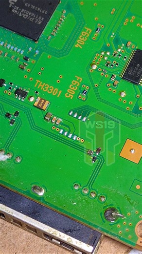Installing a voltage regulator (5v), USB is not connected #soldering #welding #ps3repair #usbreg