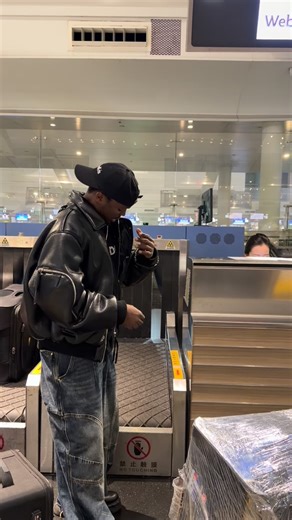 Issa Mosha on Instagram