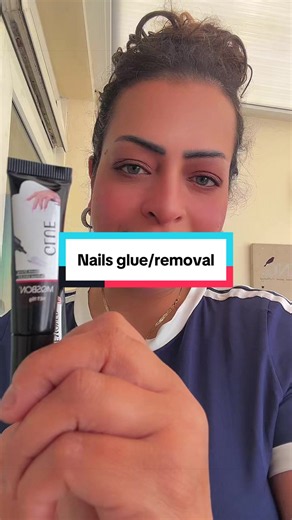 Fast-Dry Nail Glue & Easy Removal — Quick Salon Results