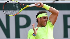 How do you solve a lefty like Rafa Nadal? A look at Roger Federer's strategy