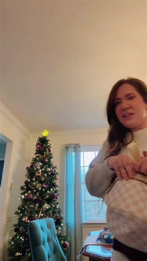 Bye bye bulky diaper bag. Love this little crossbody bag. Looks trendy but isn’t crazy priced! #crossbodybag #diaperbag #pursetok #bagforwomen #treatyourself