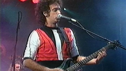 “Bienvenidos a la Canción Animal” Soda Stereo - Estadio Vélez Sarsfield 22 de diciembre de 1990 | Soda Stereo