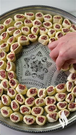 Kolay Tepsi Mantısı Tarifi 😍💃🏻 Nefis Yemek Tarifleri #shorts #nefisyemektarifleri