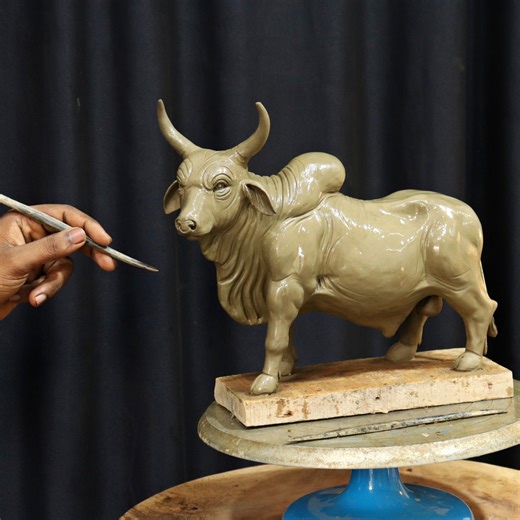 1M views · 39K reactions | How to make a Big Bull with clay | clay art cow making Visit my youtube channel for more videos https://youtube.com/@claycrafts?si=9EfEbnaUB8UU2CmL Background music credit Title: Mumbai Bounce (Instrumental) Artist: Janapriyan Levine Link: https://business.facebook.com/sound/collection/?sound_collection_tab=sound_tracks&asset_id=719317463023538&reference=artist_attr | Easy paint with biswanath | Facebook