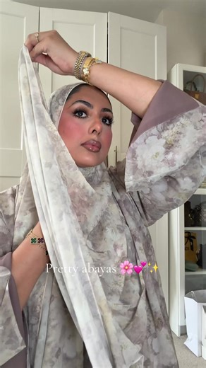 At peace because I found beauty and confidence in modesty again alhamdulillah 🌸💕 Abaya @Thecoverdd 🌸 #abaya #hijab #modesty