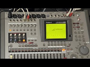 Roland vs 2000CD