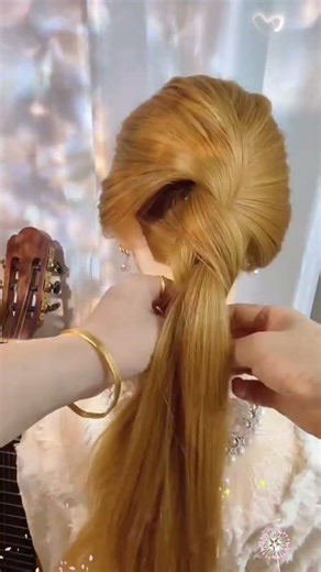Quick & Easy Braided Hairstyle Using Two Rubber Bands