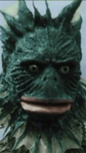 QEW (PRESAVE links below⬇️⬇️) on Instagram: "Hopefully this hits the algorithm….*PRODUCERS* sent this to folks who I already trust with my production BUT if you want a shot at work or know someone who does send this tag em & hmu 🙏🏽 This is the time to hit me….not sitting in the requested box FAmi lets work! #explore #chh #producers"