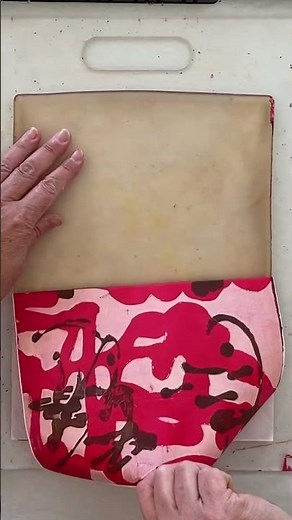 Revolutionise Your Art with Multi-Layered Gelli Printing