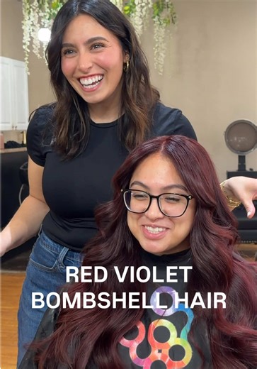 I’m literally gagged over this color omg Couldn’t get there without @L’Oréal Professionnel INOA & @Pulp Riot Hair !! Literally the most shiny & rich color I can’t get over it 😍 My red queen does it again- she’s just that girlllll #redhaircolor #pulpriot #lorealpro #lorealppd #behindthechair