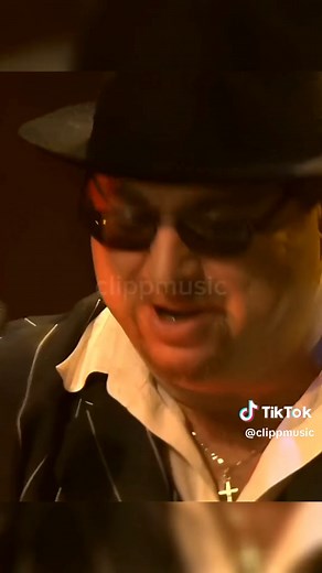 Toto - Africa Live Performance in Amsterdam 2003