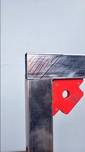 how to make a right angle using the technique #welder #fabrication