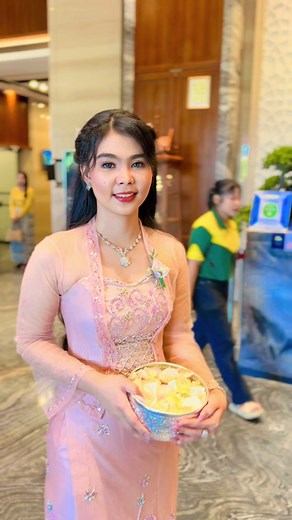 Stylish Myanmar Wedding Attire for Guests