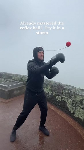 Boxing Skills Enhanced in Storm with Reflex Ball