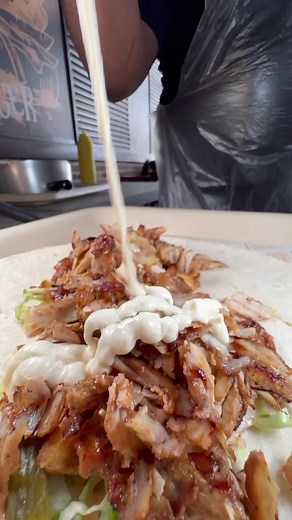 Delicious Shawarma Taco Preparation Recipe