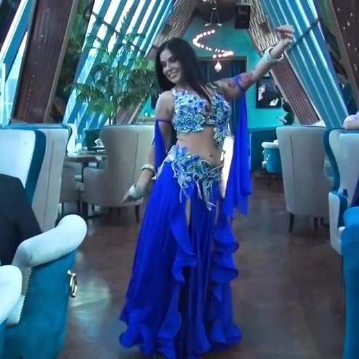 Восточная Красавица Танцует: Allah Ya Baba и Танец Живота