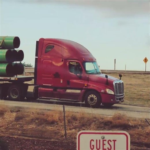 Spotting Big Semi Truck, Heavy Haulers, Flatbed Truckers USA
