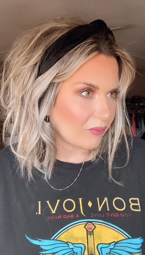 290K views · 1.3K reactions | Good morning! GHD straightener curls✨ #hair #hairtutorial #hairstyles #blondehair #curls #haircurling #easyhairstyles #hairoftheday #hairideas #hairgoals #hairvideos #hairideas #bobcutstyle | Tina Boulerice Fowler | Facebook