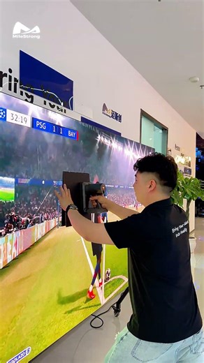 Modular, Portable LED Display#MileStrong #leddisplayscreen #ledscreen #ledmodule #ledinstallation