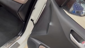 44K views · 936 reactions | 2017 só tự động , giá tốt 325 tr Ace alo e chốt giá đẹp nhé ! | Mr Chăm Siêu Thị Ô Tô Cũ HD | Facebook