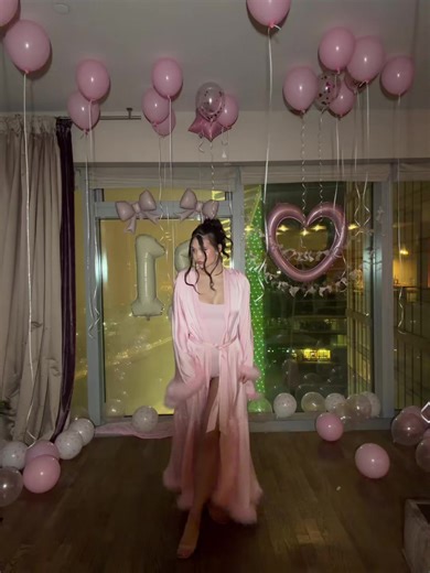 kkhakimova_a (@kkhakimova_a)’s videos with LEGACY (main) - PIXY