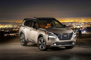 Does the 2022 Nissan Rogue Have Apple CarPlay?