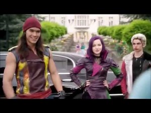Descendants Blooper Clips