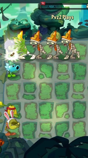 Repeater Vs. Conehead Mummy / Plants Vs. Zombies 2
