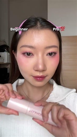 tutorial sett loose powder pro vs beginner #makeuptutorial #masukberanda #haksmakeup #shortvideo