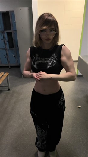 Jojo Pose Reference in Gym Life Inspiration