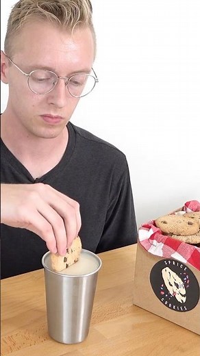 Cookie Dunking Machine