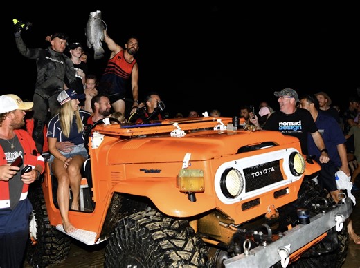 This waterproof EV set a world record for underwater driving, with over 4 miles