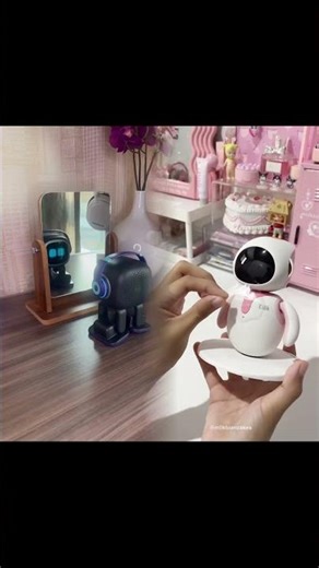 Adorable emo robots coming through