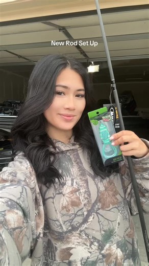 Nicole Nguyen on Instagram: "NEW FROGS, NEW ROD 🐸 @googansquad #googan #googanbaits @lews_fishing #lews #speedspool #fishing #fish #bass #frog #bassfishing #indiana #letsgofishing #summer #outdoors #seaguar #braid @mountaindew #mtndew #mountaindew"
