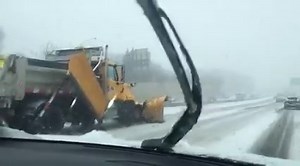 6K views · 43 reactions | LIVE DRIVE: Thanks to Lauren Cook - ABC2 News for sharing this video from 695 in Towson! She is not driving -- her mom is behind the wheel. Please be careful everyone! ❄️ | WMAR-2 News Baltimore | Facebook