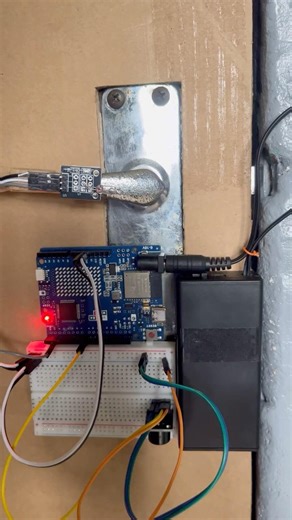 Door Security Alarm | Tilt Sensor Project 🚨 #shorts #diy #tech #youtubeshorts #arduino