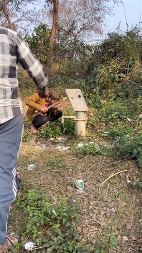 rashid saifi on Instagram: "Comedy Central shorts #funny #viral #trend #shorts #viral"