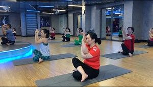 68K views · 782 reactions | how to do Gomukhasana ( Cow Face Yoga Pose Variation ) | Master Yoga | Facebook