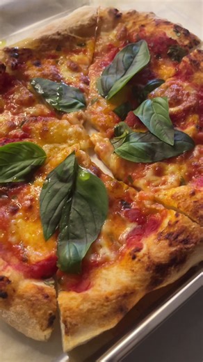 Authentic Italian Pizza Dough Recipe with Pineapple Topping