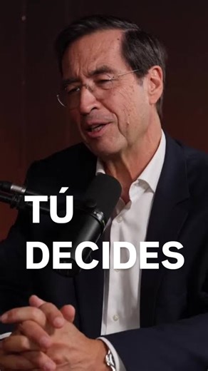 El éxito si existe on Instagram: "El éxito es una definición personal que se construye a través de la coherencia, la satisfacción propia y el logro de metas personales, no solo por el reconocimiento externo o los bienes materiales. Se trata de un viaje que requiere decisiones valientes, perseverancia, confianza en uno mismo y la capacidad de salir de la zona de confort. En última instancia, "tú decides" qué significa el éxito en tu vida, ya sea profesional, personal o una combinación de ambos. .