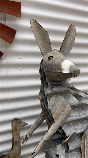 Dudley Siviour began creating corrugated iron sculptures while teaching metal craft in the Riverland. What started as a hobby quickly gained public attention when Artworx first exhibited his work in 2007. His distinctive pelicans, kangaroos, emus and sheep, crafted from recycled corrugated and pressed galvanised iron, were an immediate success. Demand grew so strongly that Dudley left teaching to focus entirely on his art. Today, his sculptures can be found across the Fleurieu Peninsula and as f