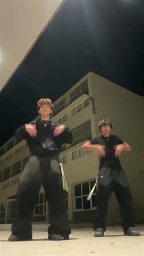 🤯These TIKTOKERS just BROKE the Internet🤯#shorts #tepukkartu