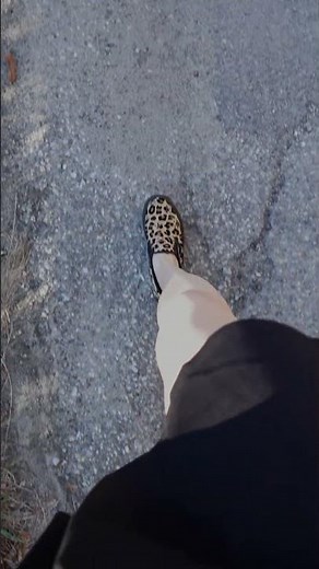 ASMR Walking POV- Preview of Tonight’s Drop 🎥 #asmr #asmrsounds #asmrwalking #asmrsounds