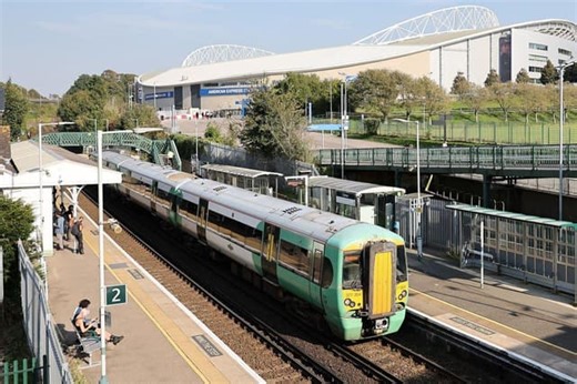 Brighton & Hove Albion and Govia Thameslink Railway announce renewed partnership to achieve community goals