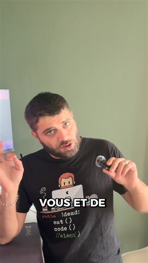 Jonathan Benitez | 🚀 J’ai sorti une app pour tous les passionnés de tech ! 📱 La Minute de Code est dispo sur Apple Store et Play Store 🔥 C’est un réseau... | Instagram