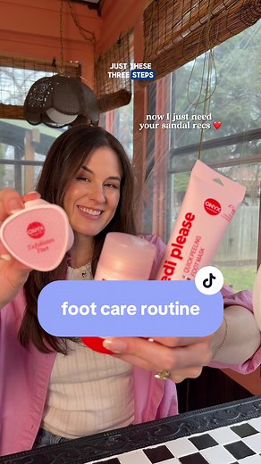 I usually just spend all summer hating the way my feet look, so i’m committing to this routine from my longtime fave nail care brand @ONYX Professional - i’m loving discovering all their amazing foot care tools! Send sandal recs please, I need new ones BAD. #footcare #pedicure #onyxprofessionalpartner #pedi #footcareroutine