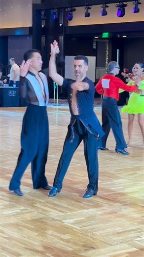 ✨ Ballroom dance competition — elegance, discipline, and passion all on one floor! 💃🕺 Every step shows technique, connection, and true artistry. #BallroomDance #DanceCompetition #DanceSport #Professionaldanceperformance #Dance #OlegAstakhov | Dance Lessons & Tutorials