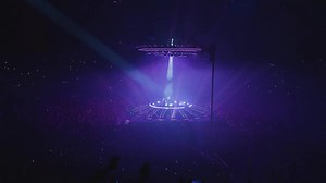 Espectacular show 360° en el Palacio de los Deportes con Camilo Séptimo