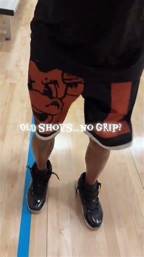This stuff does come in handy! #basketball #basketballshoes #basketballplayer #bball #hooper